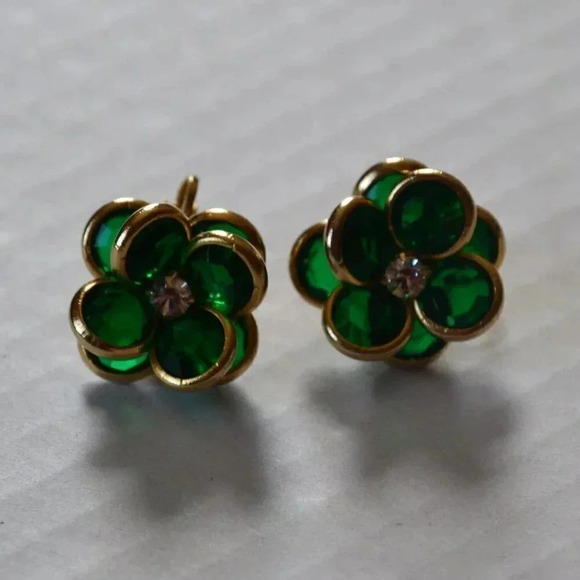 Vtg  bezel crystal clip on earrings - Picture 1 of 5